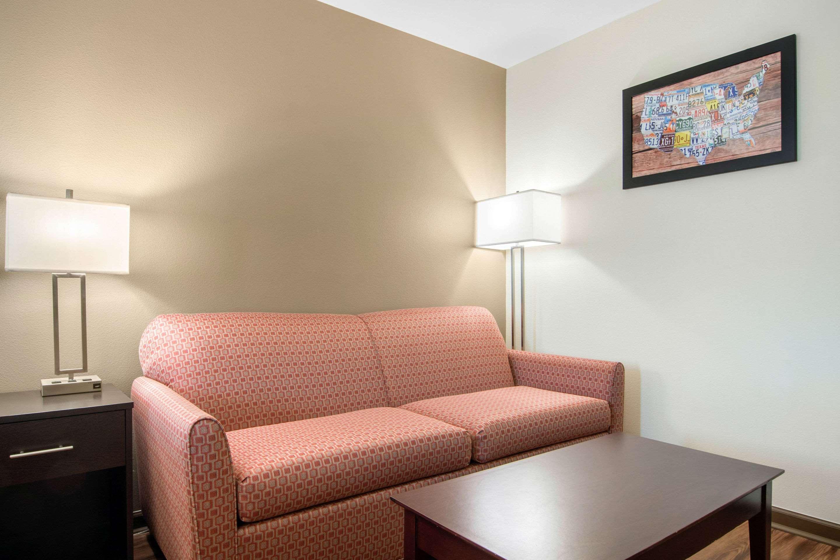 Econo Lodge Inn&Suites Springfield Exterior foto