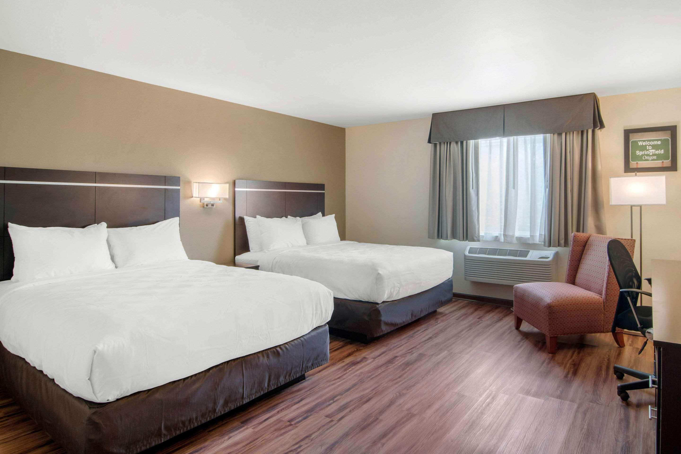 Econo Lodge Inn&Suites Springfield Exterior foto